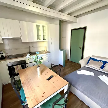 Casa Marsos Apartment Brescia Exterior photo